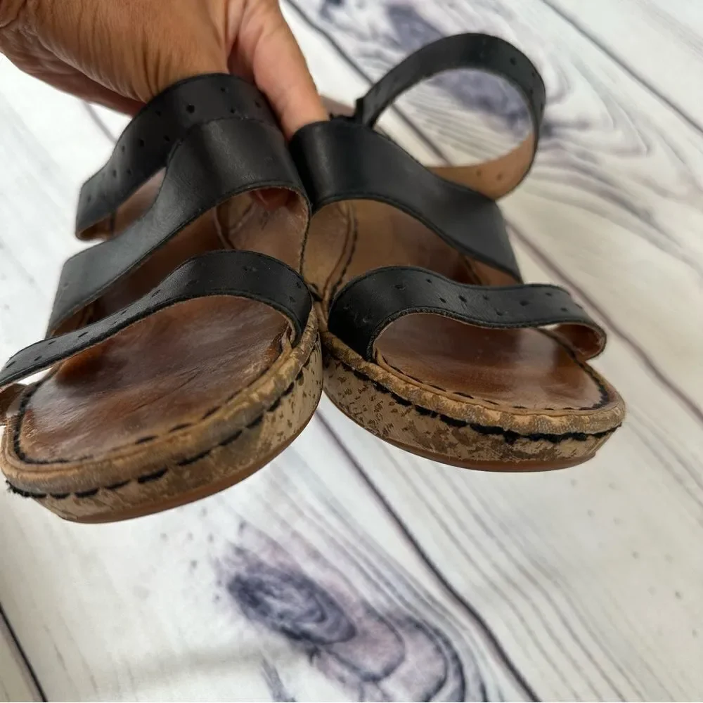 BORN Cork 3” Wedge Heel Strappy‎ Slip-On Black Leather Sandals Sz 10 Platform